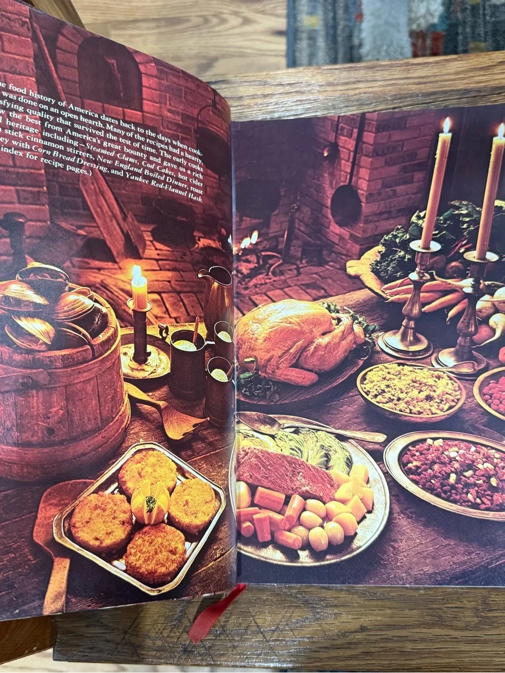 Better Homes and Gardens Heritage Cook Book — Cream and Blue Illustrated Cover